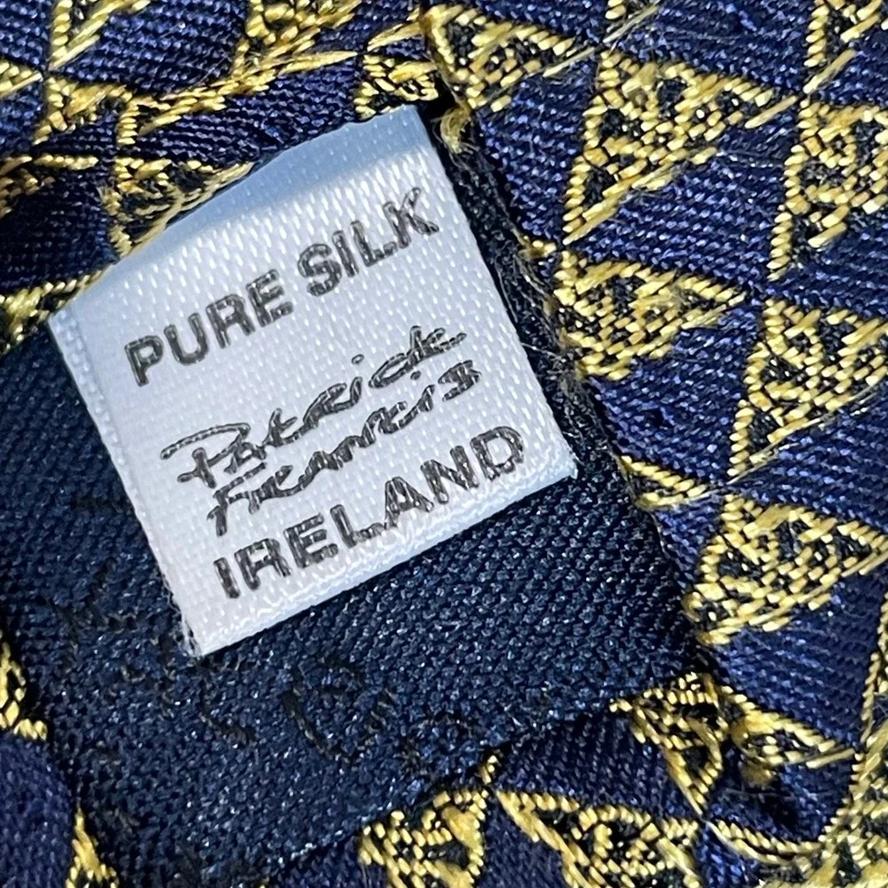 Patrick Francis Silk Tie‎ Mens Navy Gold Celtic Knot Geometric Ireland 62x3.75